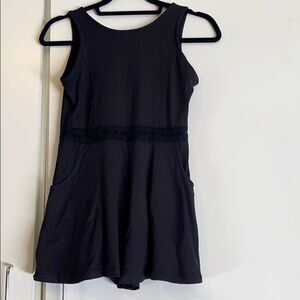Un Deux Trois romper